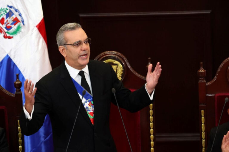 Presidente Abinader asegura que el crecimiento permitirá alcanzar mejores ingresos a la nación dominicana