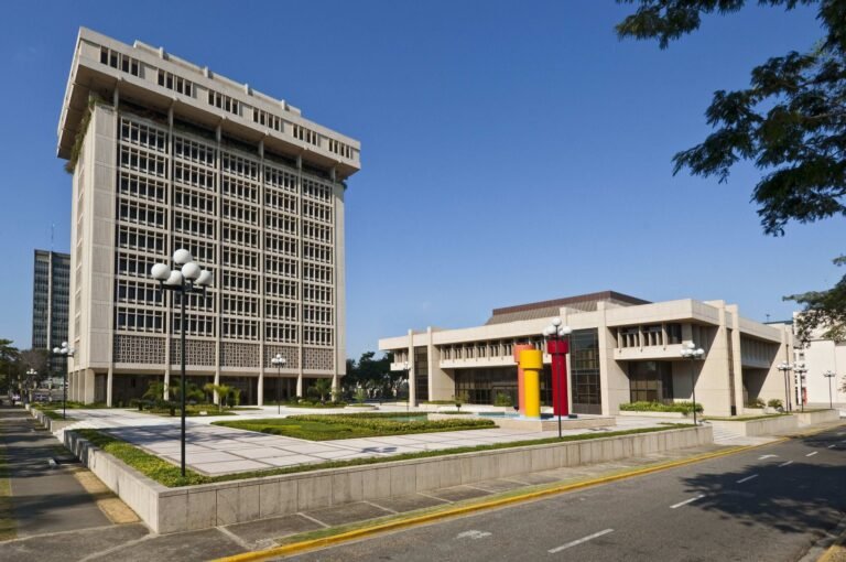 Banco Central destaca la estabilidad financiera del país