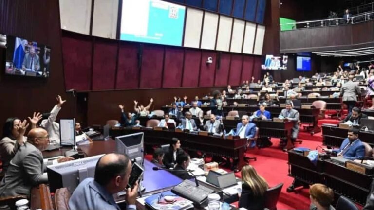 dicen-congreso-aprobo-mas-us1433-mm-en-prestamos