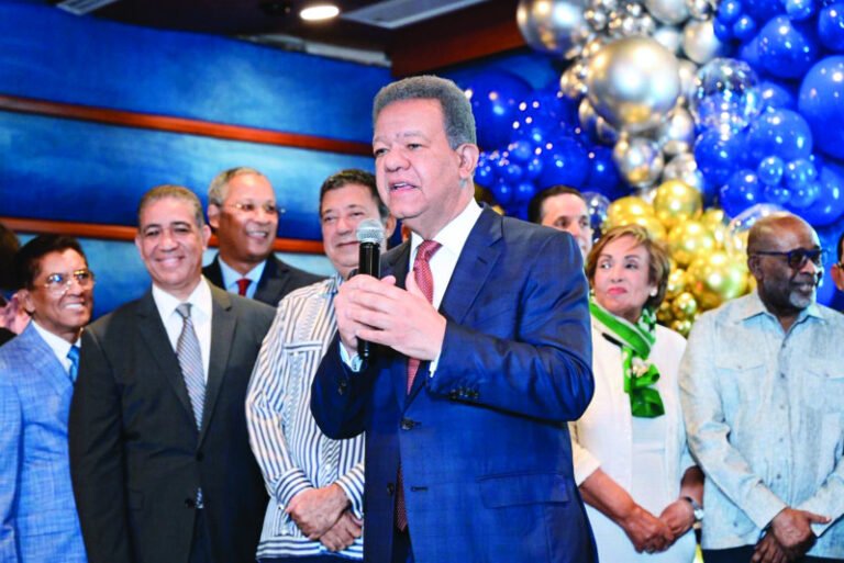 leonel-fernandez-ve-el-ano-el-2025-ha-sido-un-ano-horrible