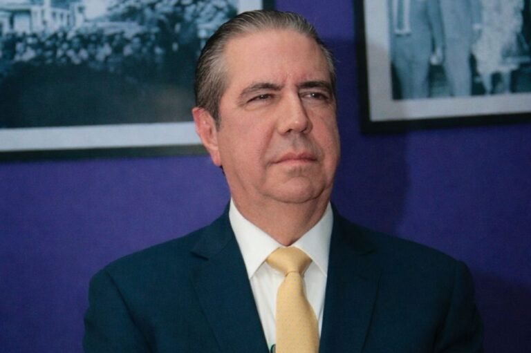 francisco-javier-pide-al-gobierno-estar-atento-al-conflicto-en-el-medio-oriente
